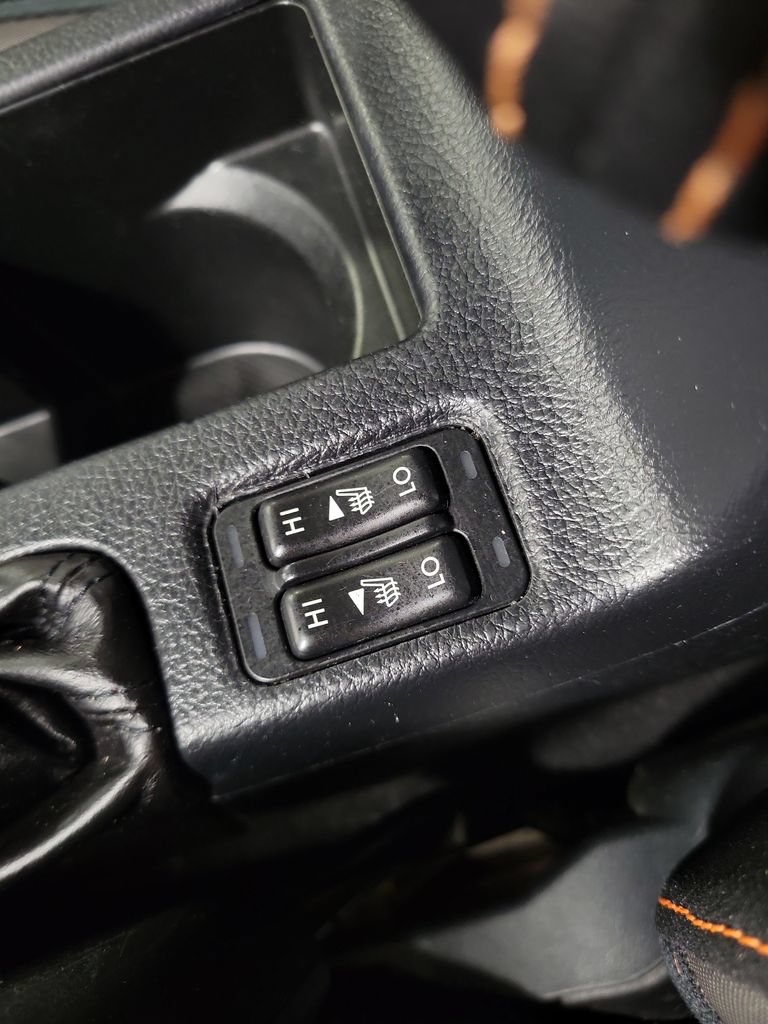 Used 2016 Subaru Crosstrek 2.0i Premium AWD/4WD image 19