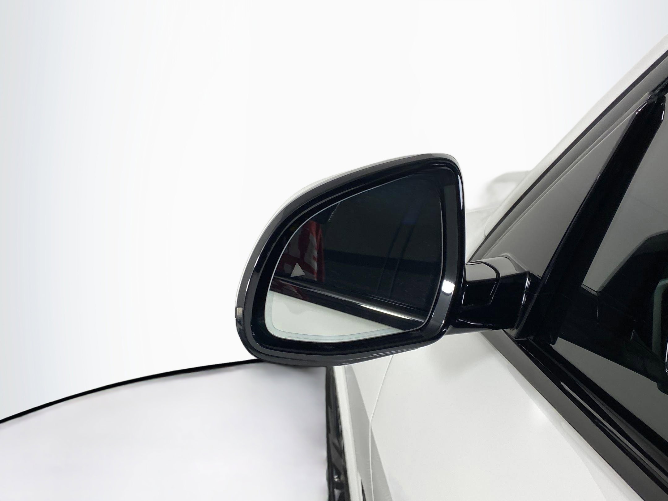 Used 2022 BMW X5 sDrive40i w/ M Sport Package image 27