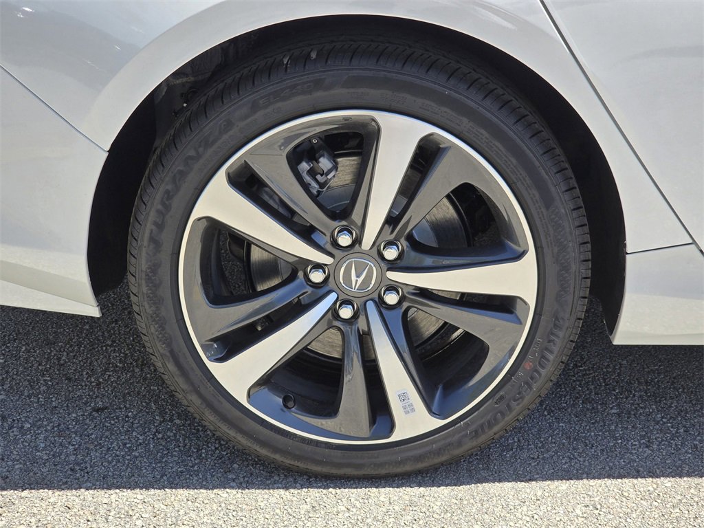 New 2025 Acura TLX w/ Technology Package image 7