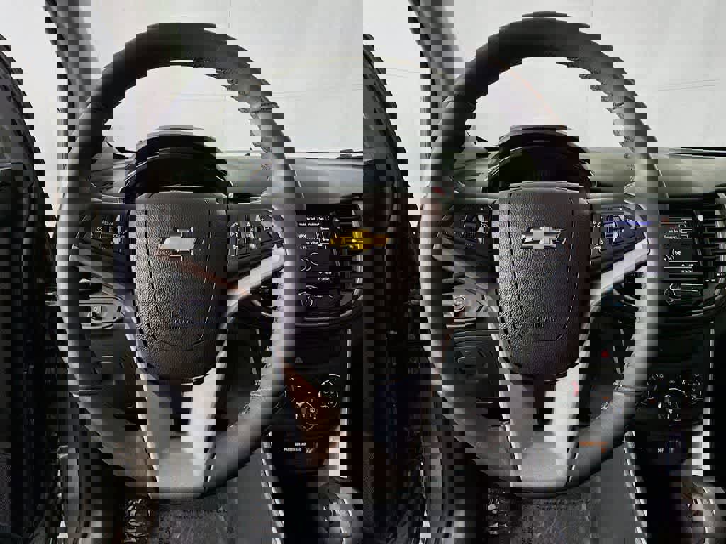 Used 2021 Chevrolet Trax LT w/ Driver Confidence Package image 15