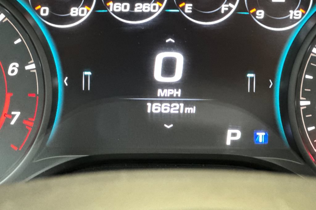 Used 2018 Chevrolet Camaro SS RWD image 30