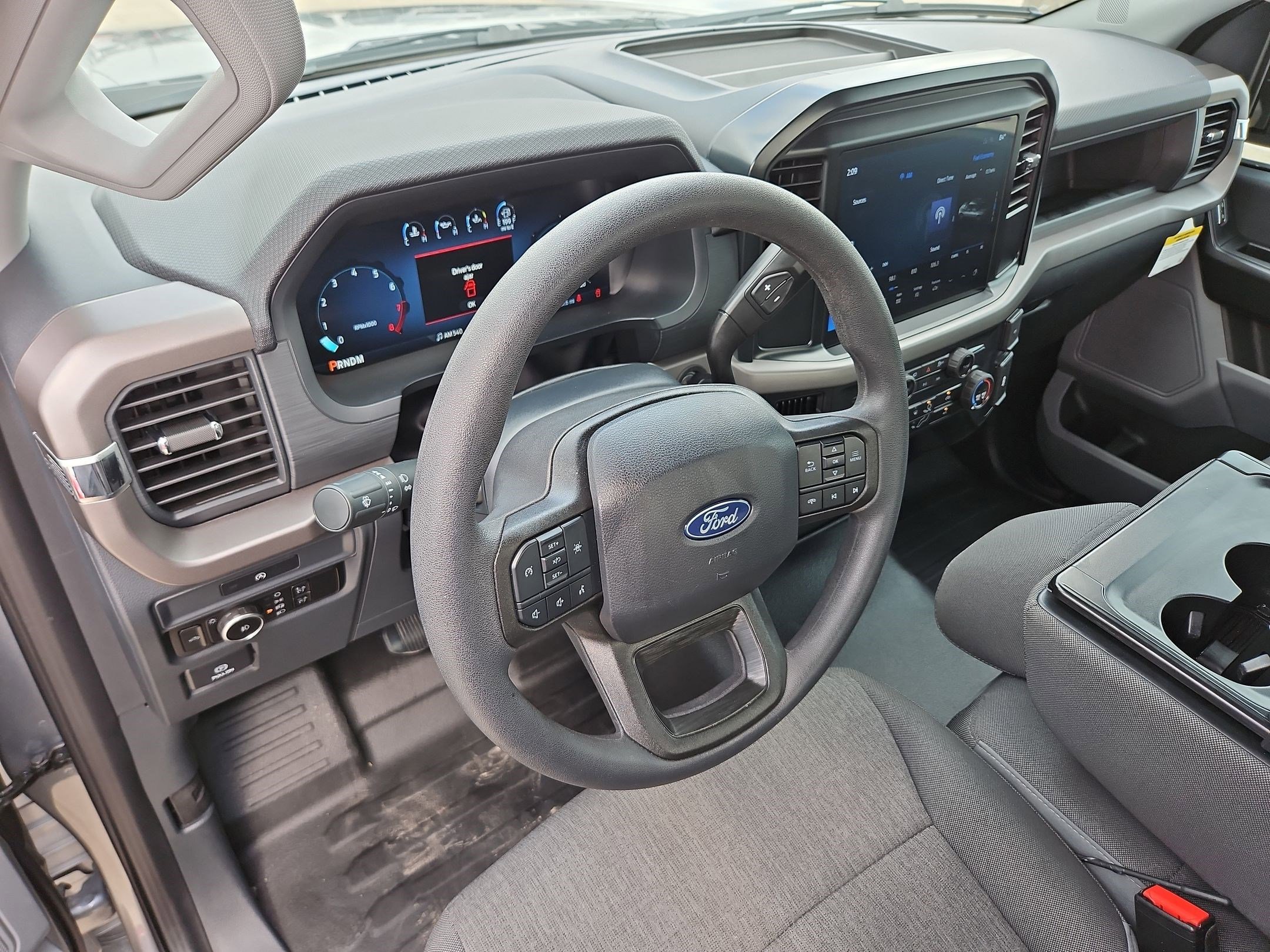 Used 2025 Ford F150 XL w/ Equipment Group 103A High image 15