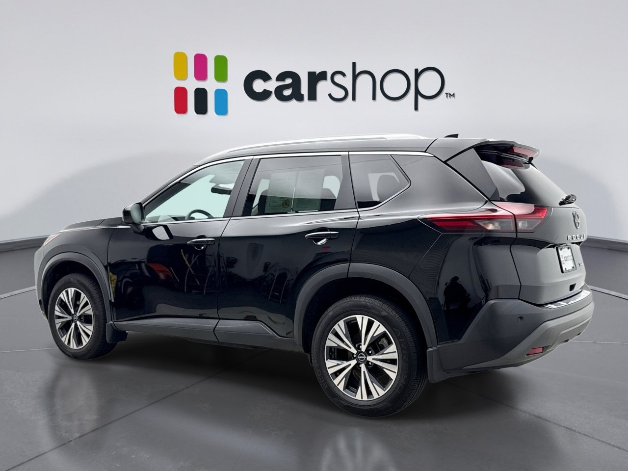 Used 2023 Nissan Rogue SV w/ SV Premium B Package AWD/4WD image 3