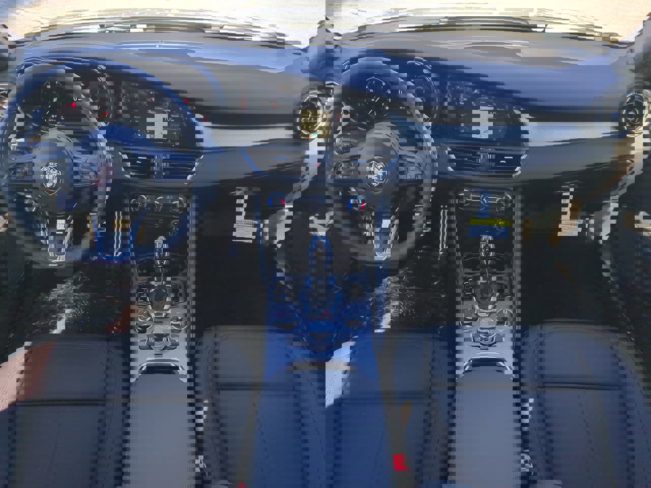 New 2025 Alfa Romeo Giulia w/ Driving Assist Package image 13