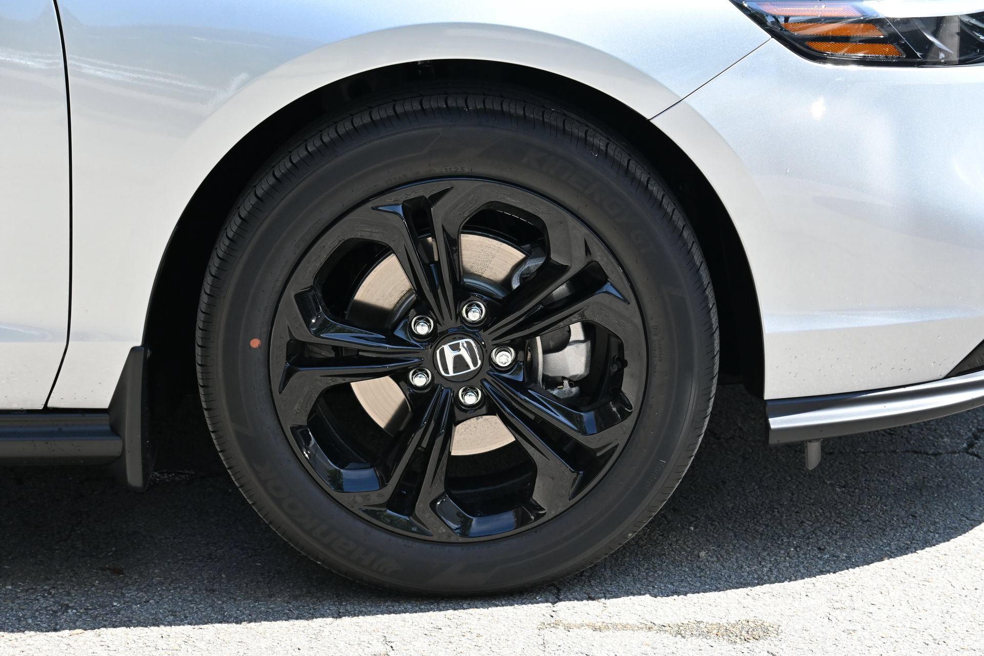New 2025 Honda Accord SE image 34