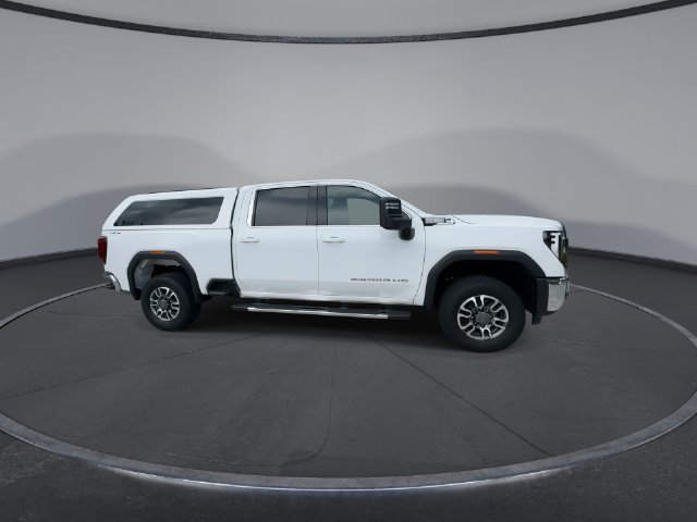 Used 2024 GMC Sierra 2500 SLE w/ SLE Value Package; AWD/4WD image 9
