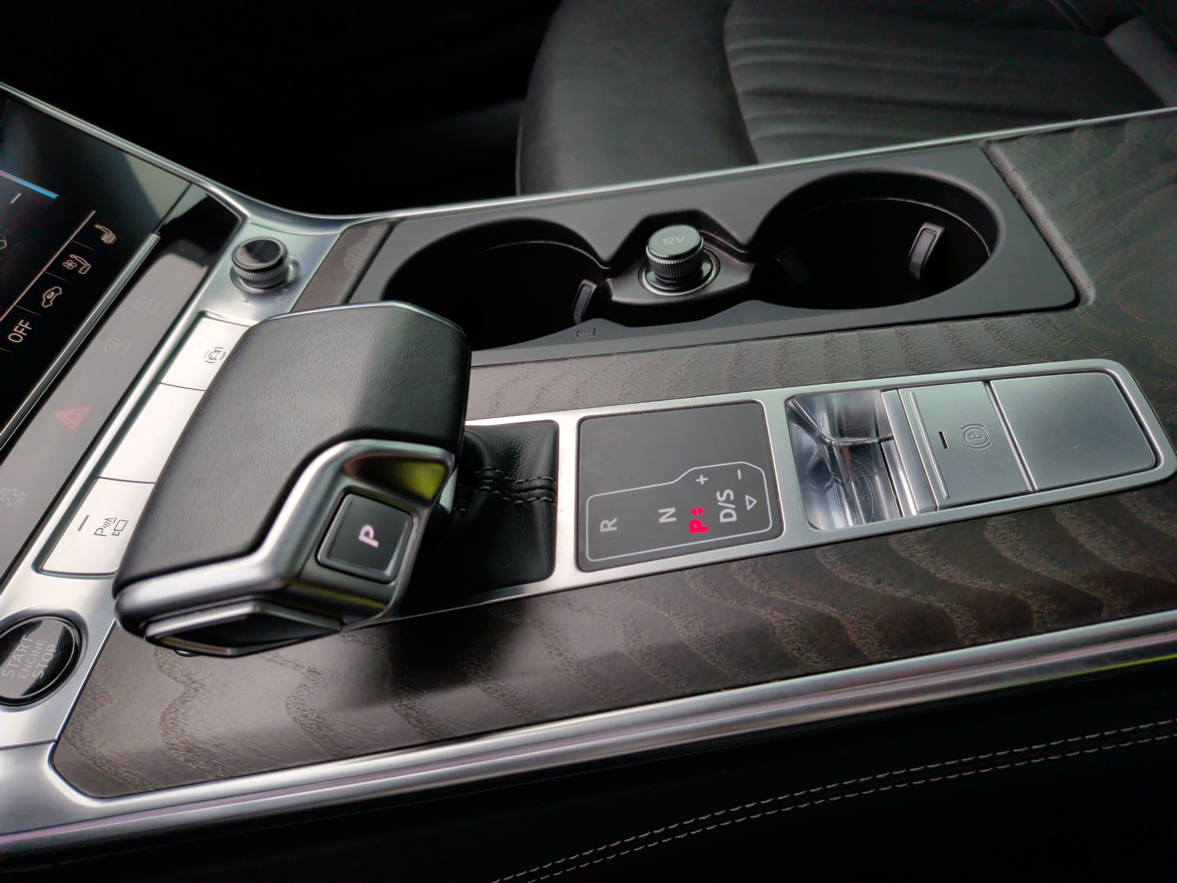 Used 2021 Audi A6 Premium Plus w/ Premium Plus Package image 26