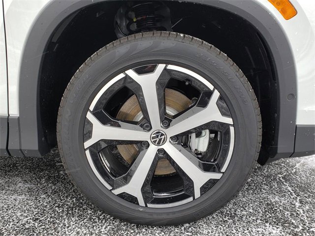 New 2026 Volkswagen Tiguan SE image 12