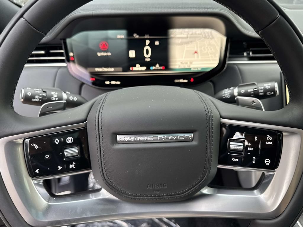 New 2026 Land Rover Range Rover Long Wheelbase SE AWD/4WD image 28