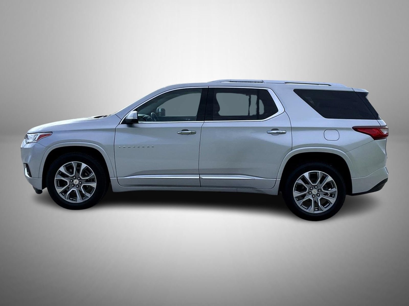 Used 2021 Chevrolet Traverse Premier AWD/4WD image 8