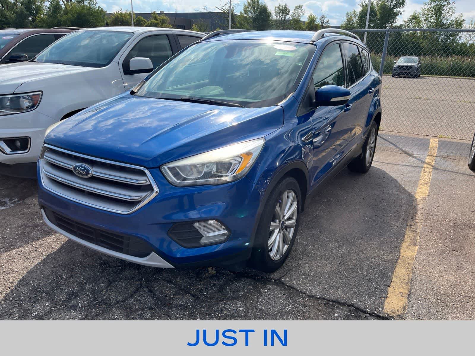 Used 2017 Ford Escape Titanium FWD image 1