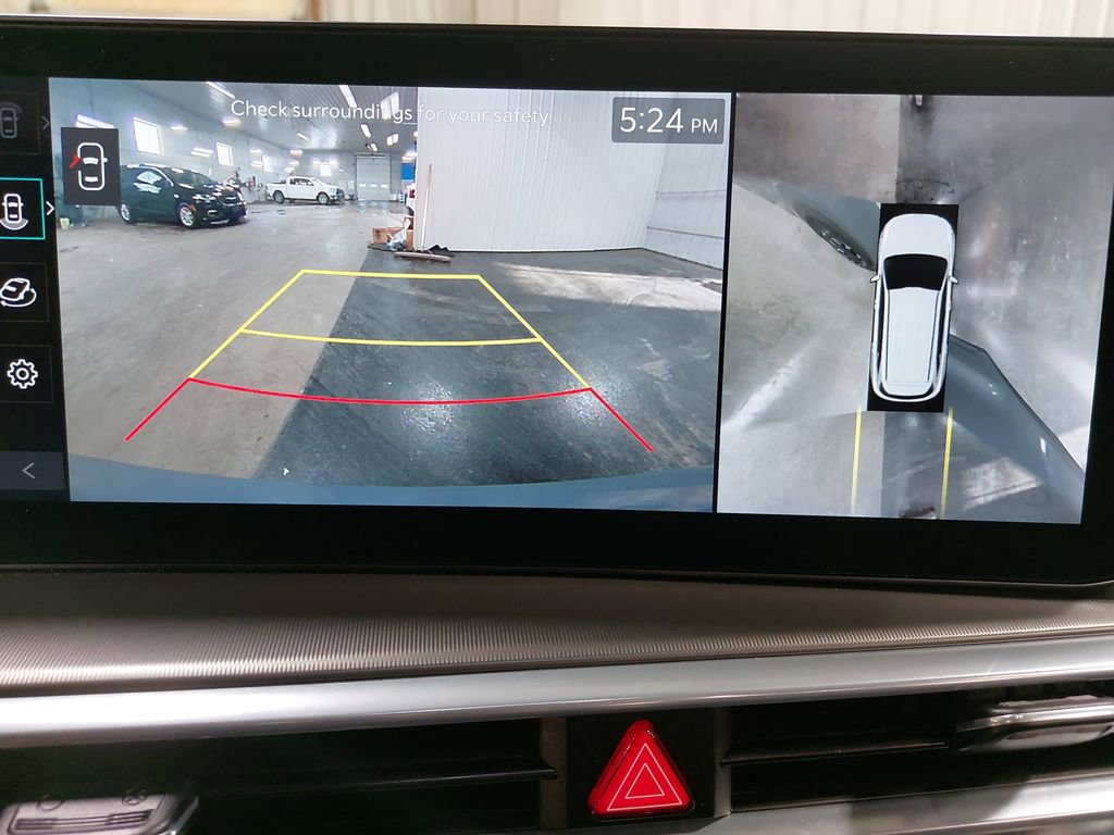 Used 2024 Kia Sorento SX image 25