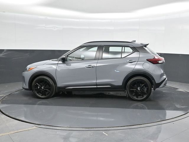 Used 2024 Nissan Kicks SR image 9
