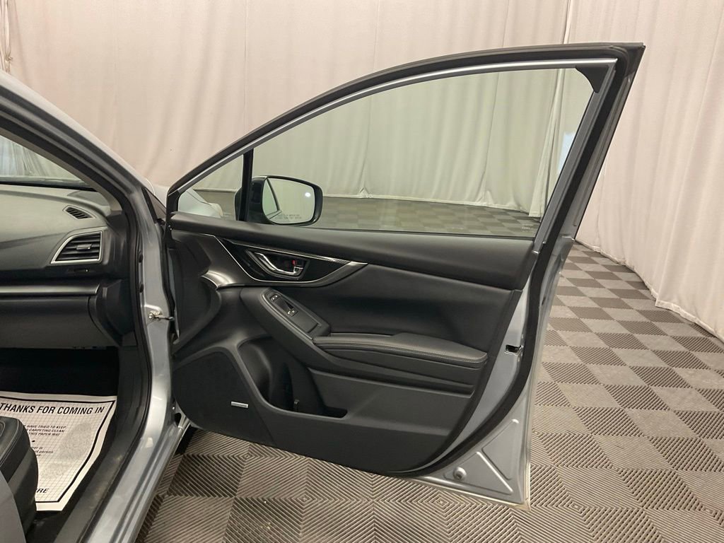 Used 2019 Subaru Impreza 2.0i Limited w/ Popular Package #2 AWD/4WD image 31