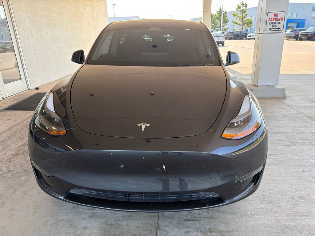 Used 2025 Tesla Model Y Long Range RWD video 2