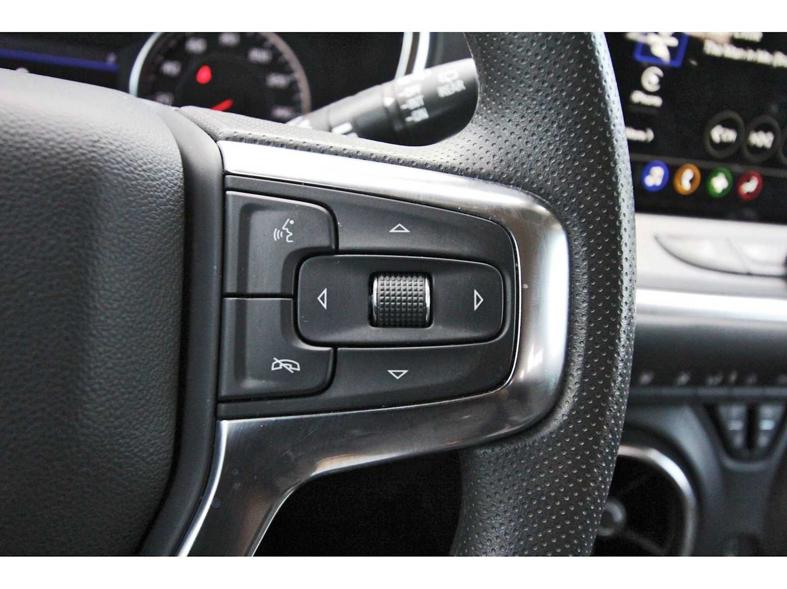 Used 2024 Chevrolet Blazer LT w/ Redline Edition FWD image 15