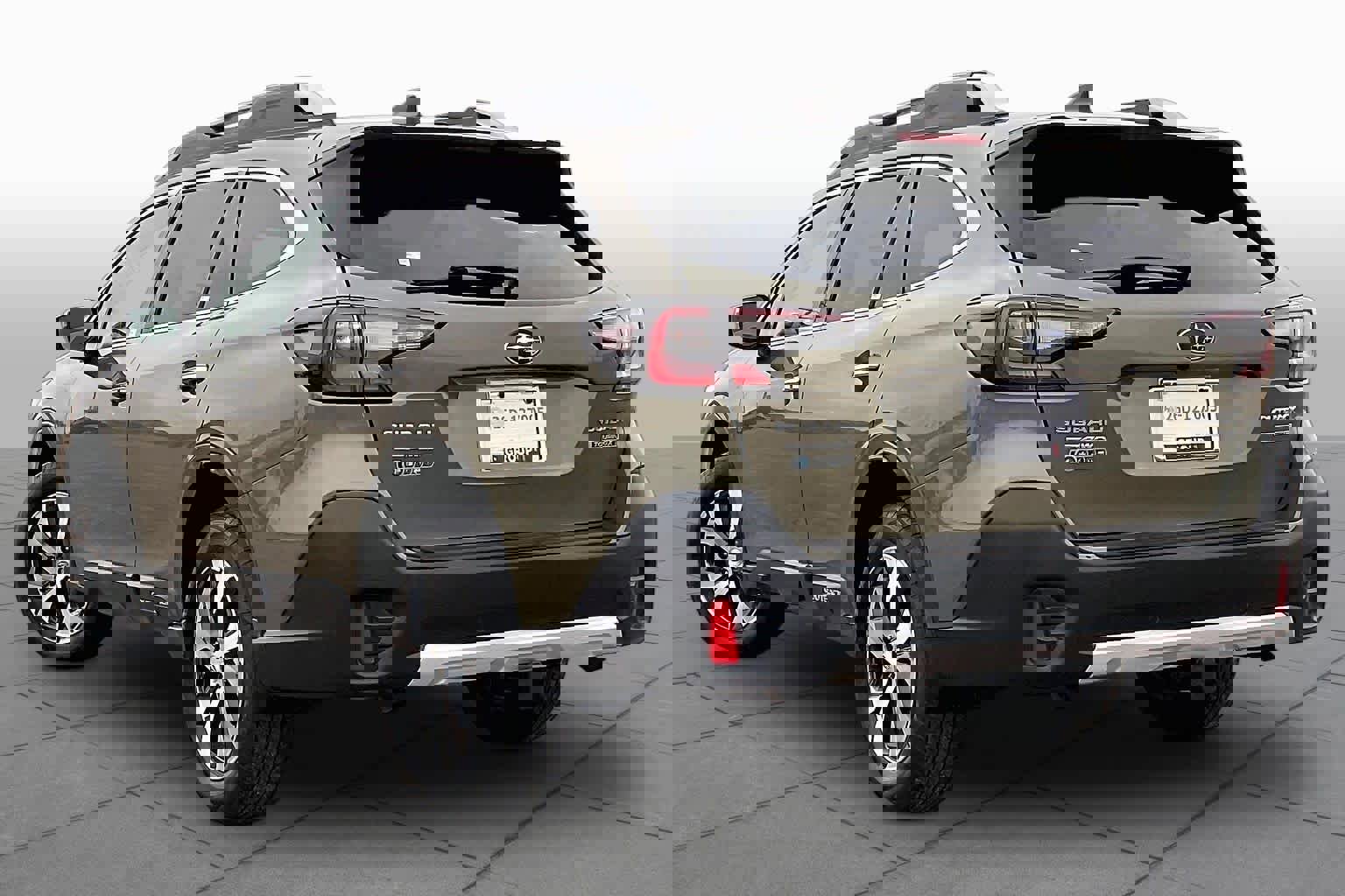 Used 2021 Subaru Outback Touring XT image 11