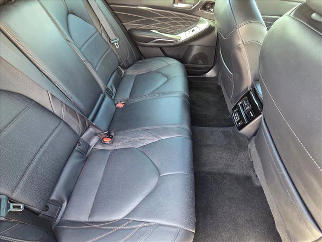 Used 2022 Toyota Avalon Limited w/ Advanced Safety Package FWD image 20