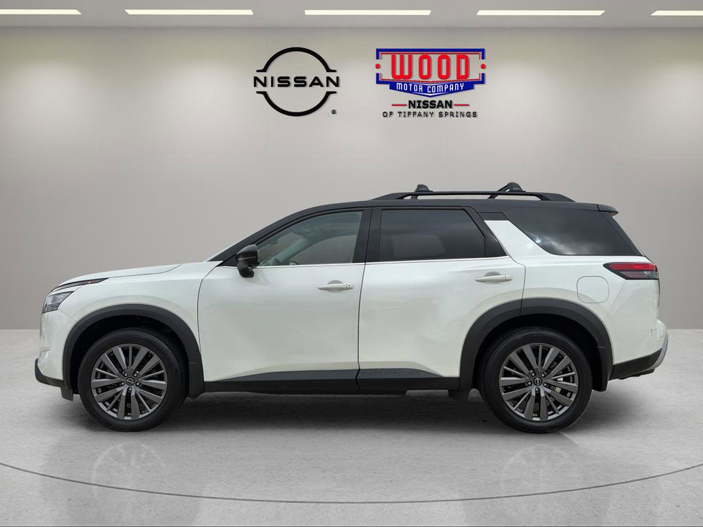 Certified 2023 Nissan Pathfinder SL w/ SL Premium Package AWD/4WD image 4
