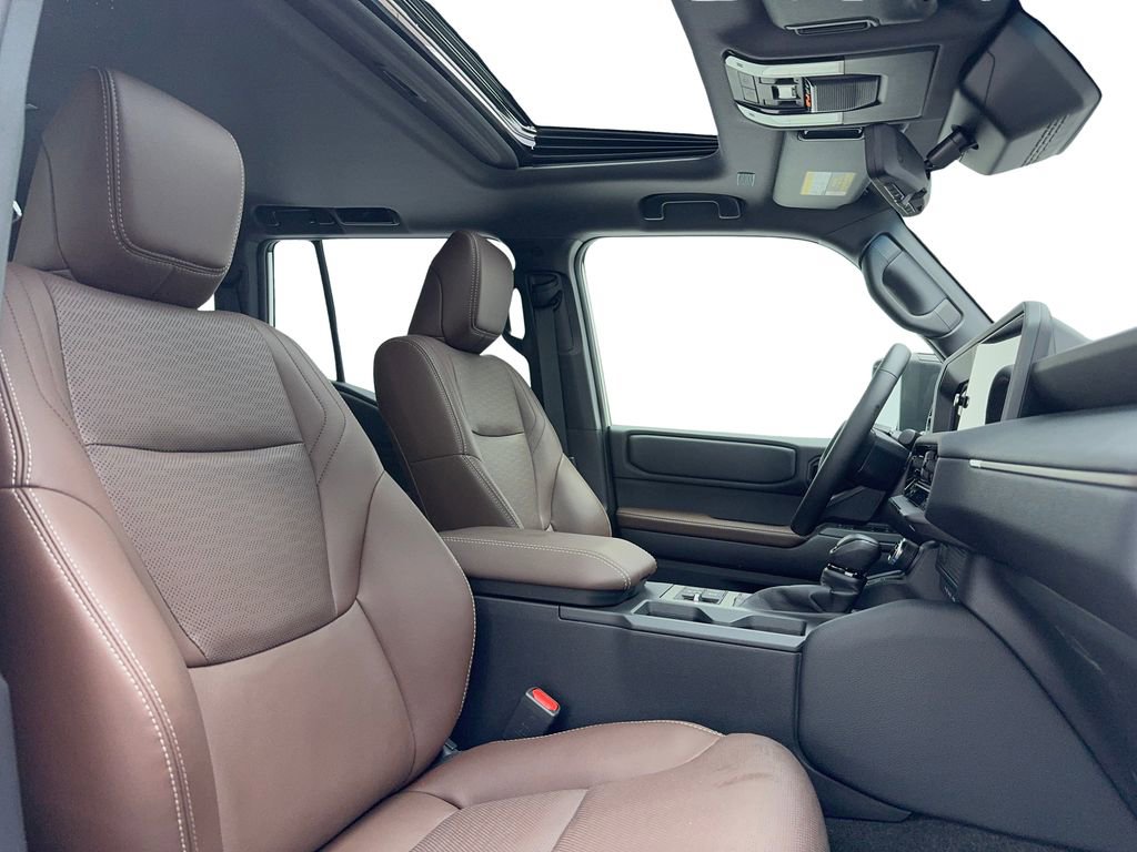 Used 2025 Toyota Land Cruiser w/ Premium Package image 40