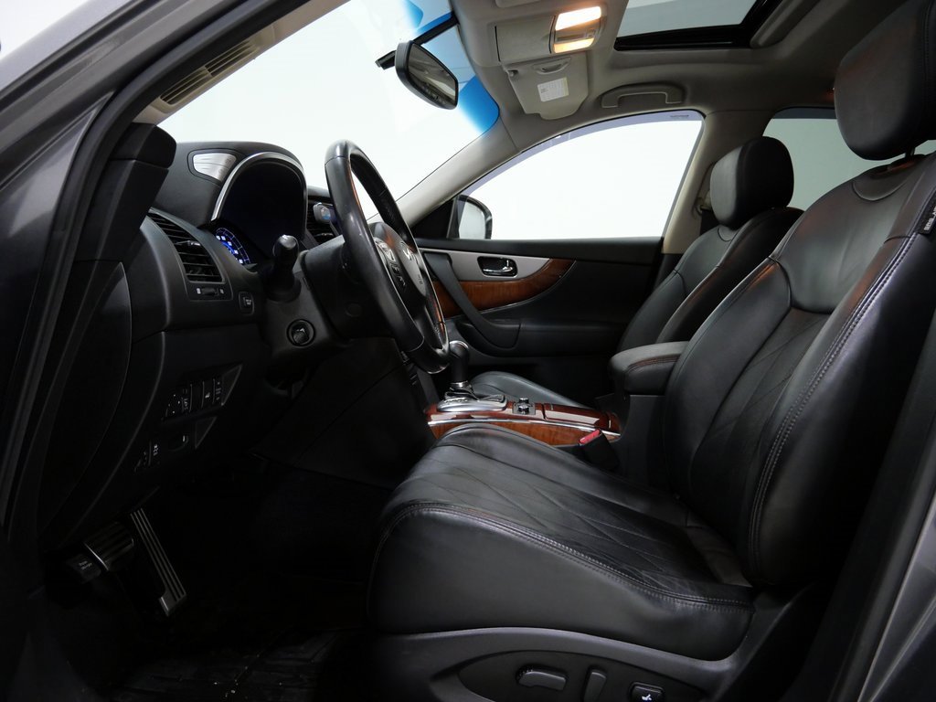 Used 2015 INFINITI QX70 AWD w/ Premium Package image 13