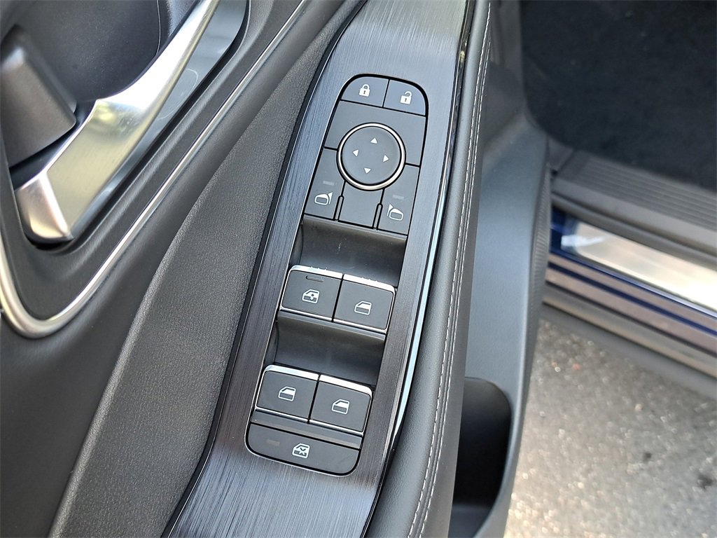 New 2026 Nissan Rogue Platinum image 23