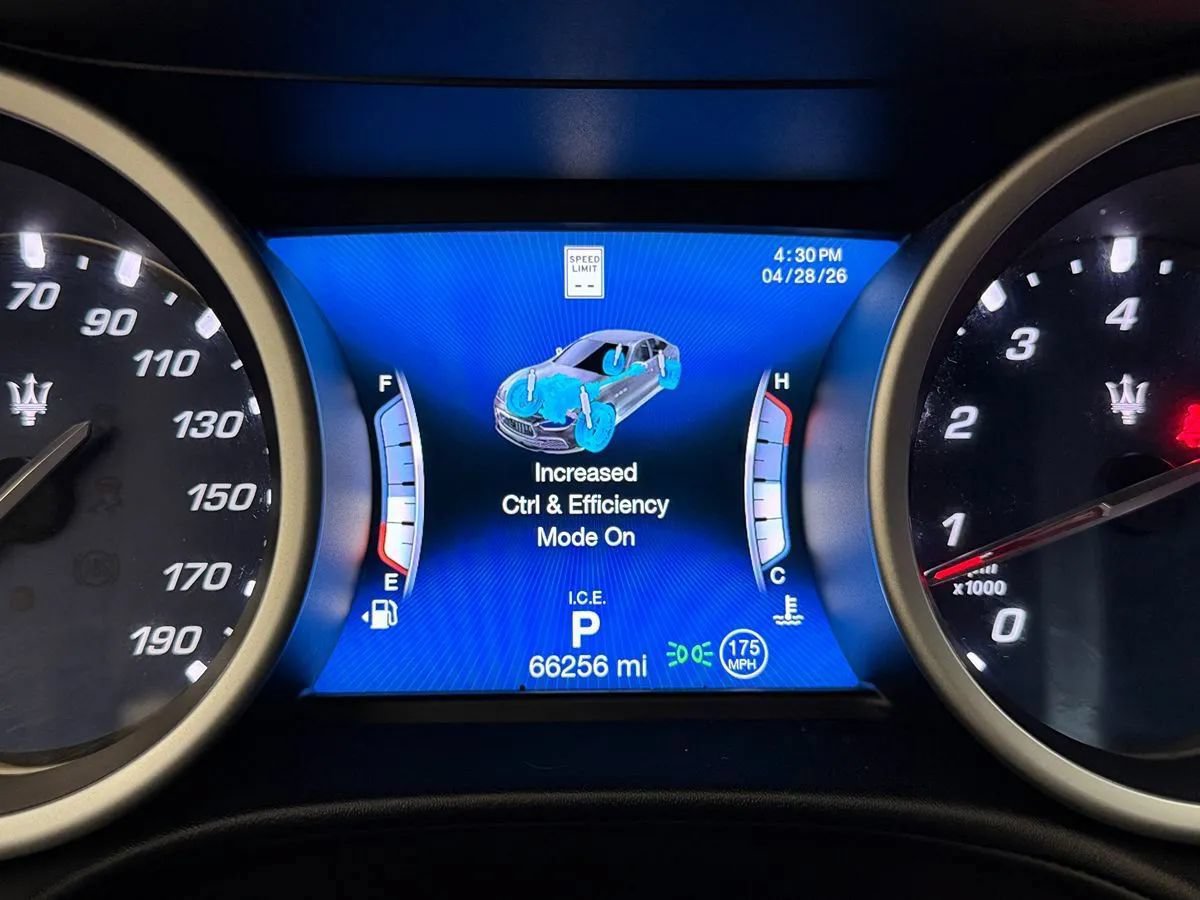 Used 2018 Maserati Ghibli S Q4 AWD/4WD image 12