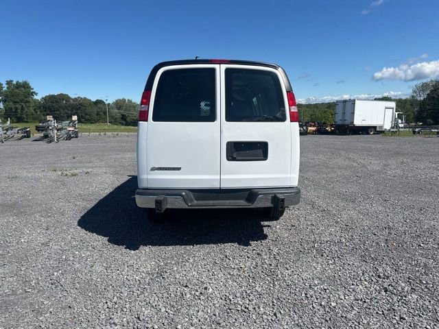 Used 2023 Chevrolet Express 2500 w/ Driver Convenience Package image 7