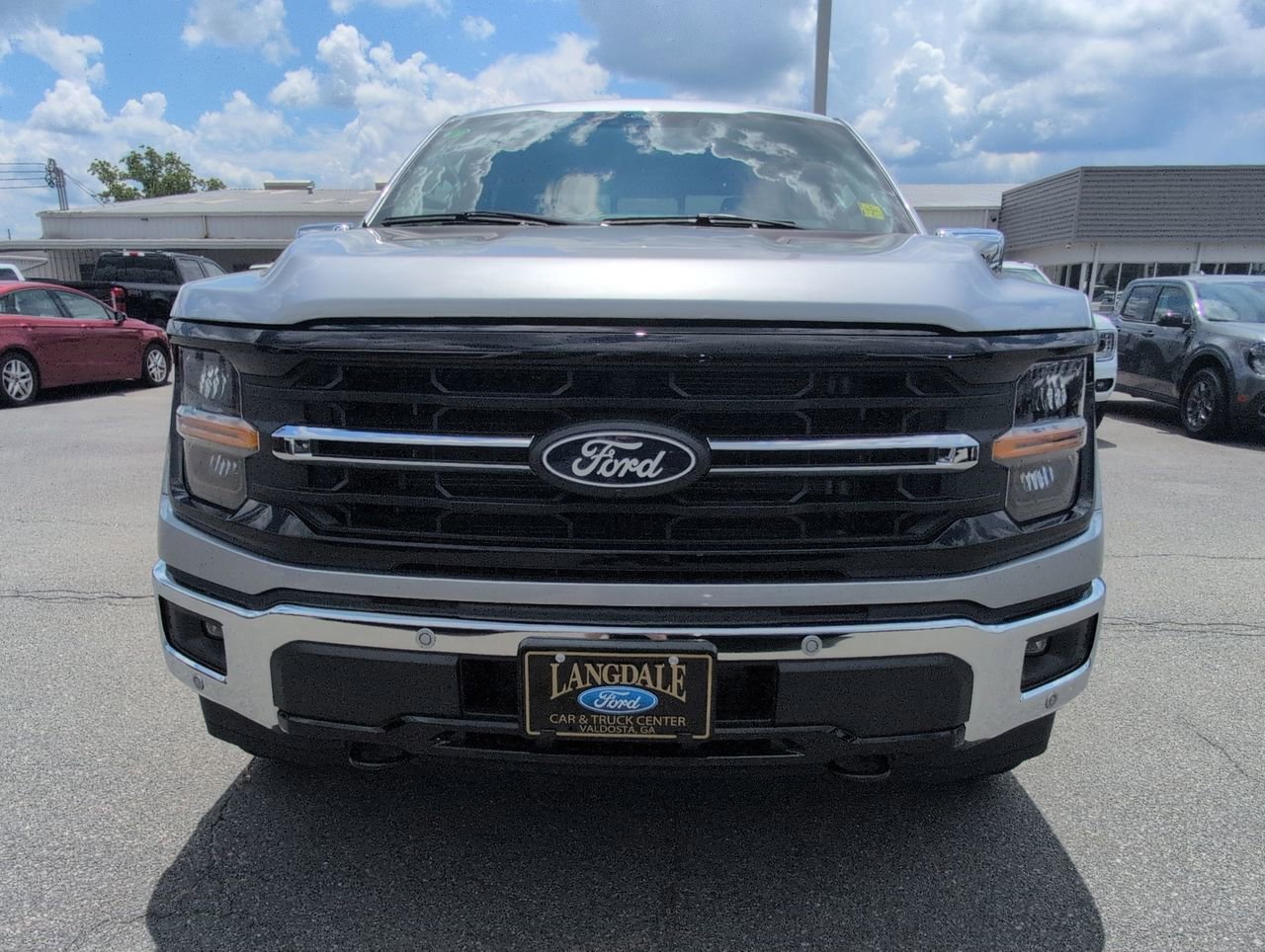 New 2025 Ford F150 XLT w/ Equipment Group 303A High image 9