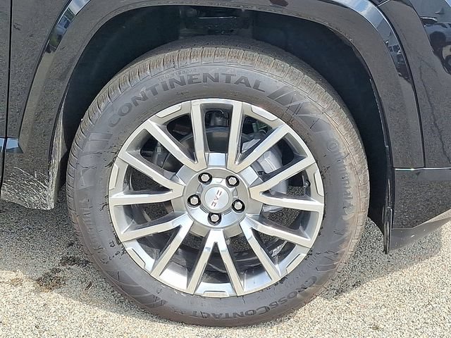 New 2026 GMC Terrain Denali AWD/4WD image 9