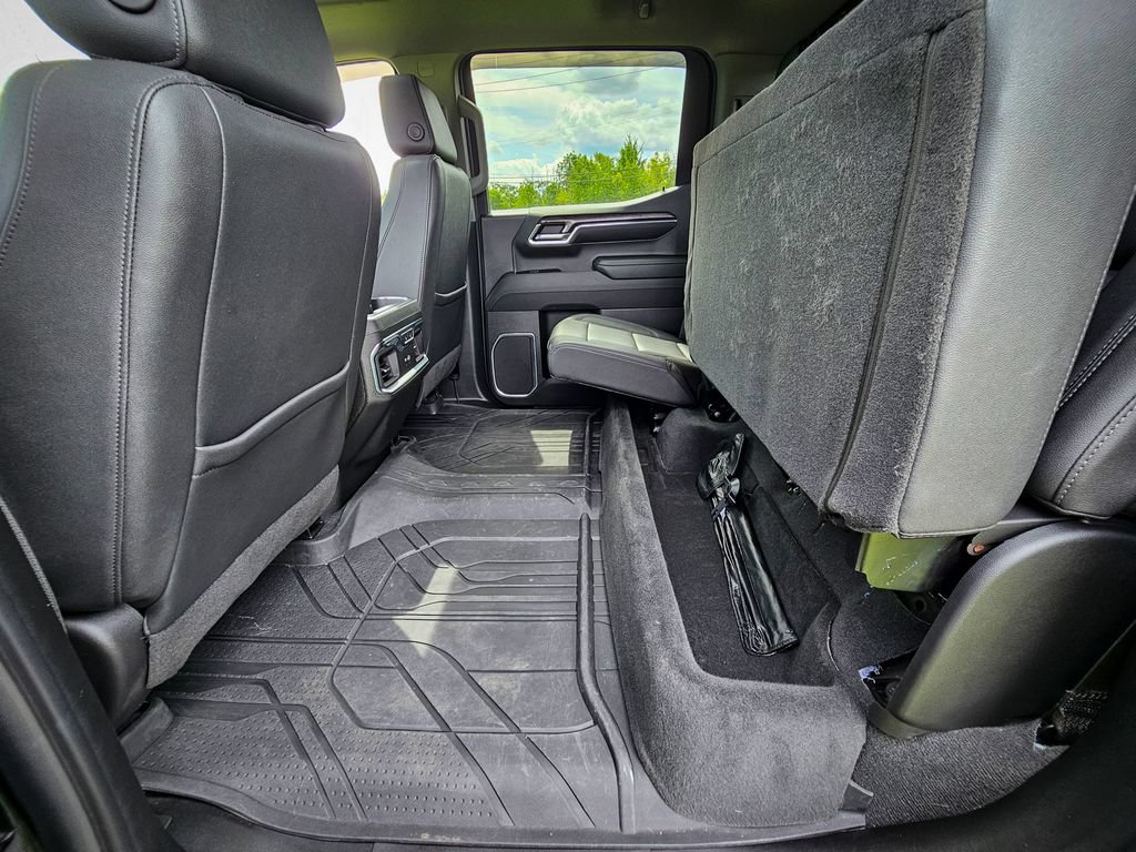 Used 2023 Chevrolet Silverado 1500 LTZ w/ LTZ Premium Package AWD/4WD image 37