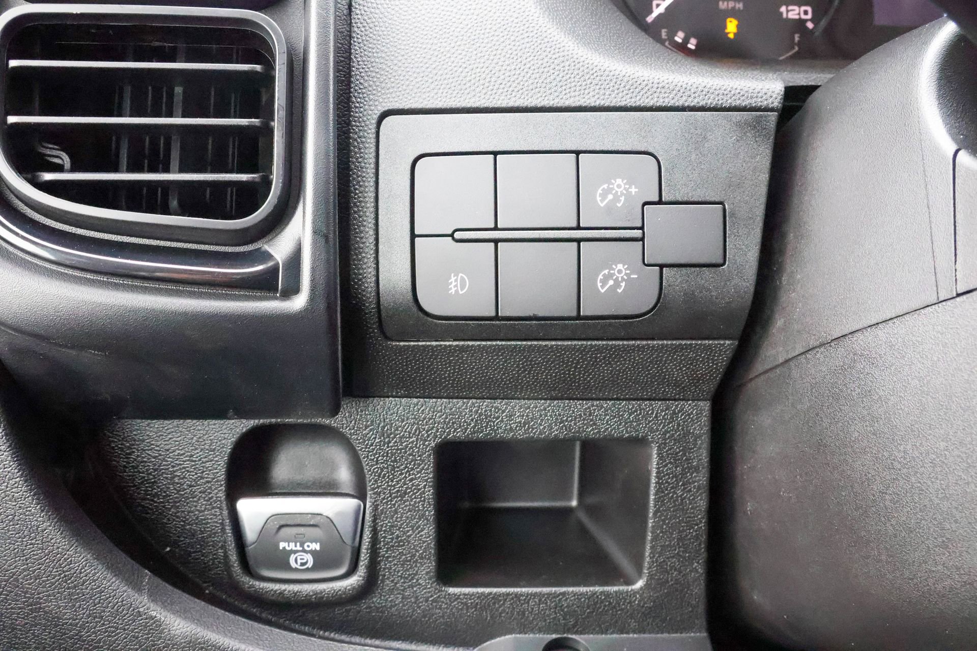 New 2026 RAM ProMaster 3500 w/ Convenience Group image 27