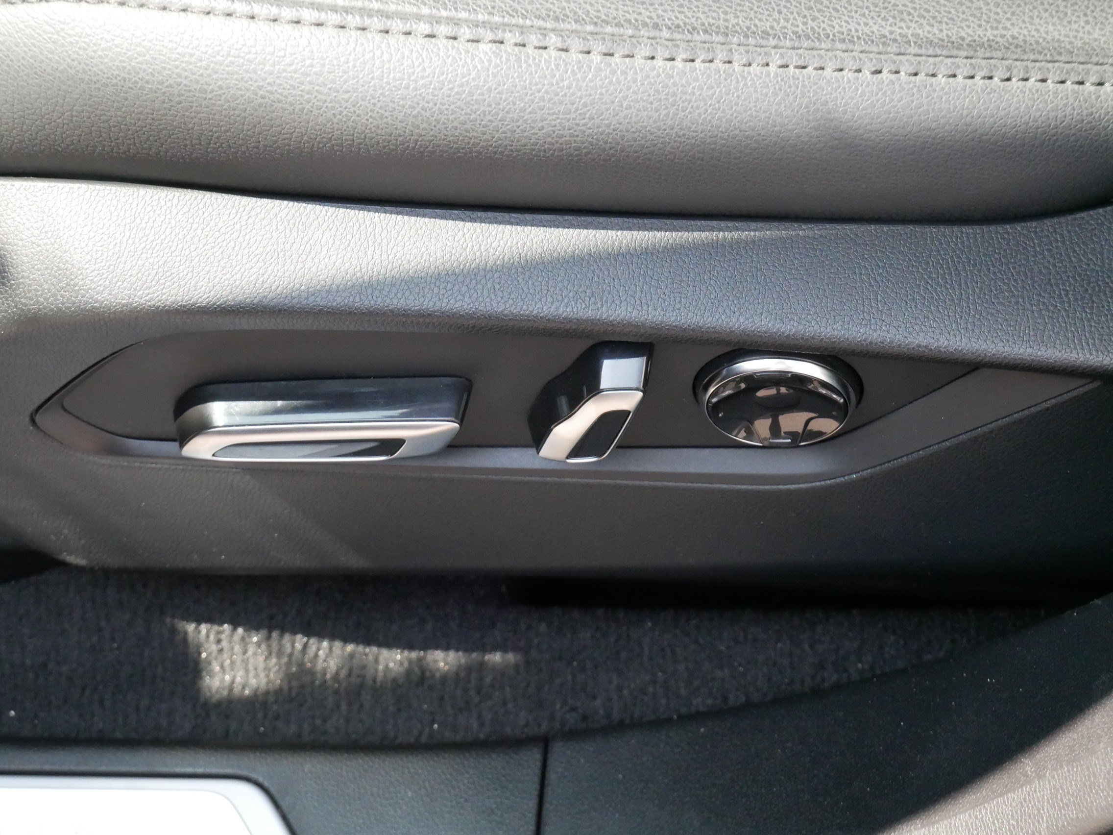 Used 2023 Acura RDX AWD image 20