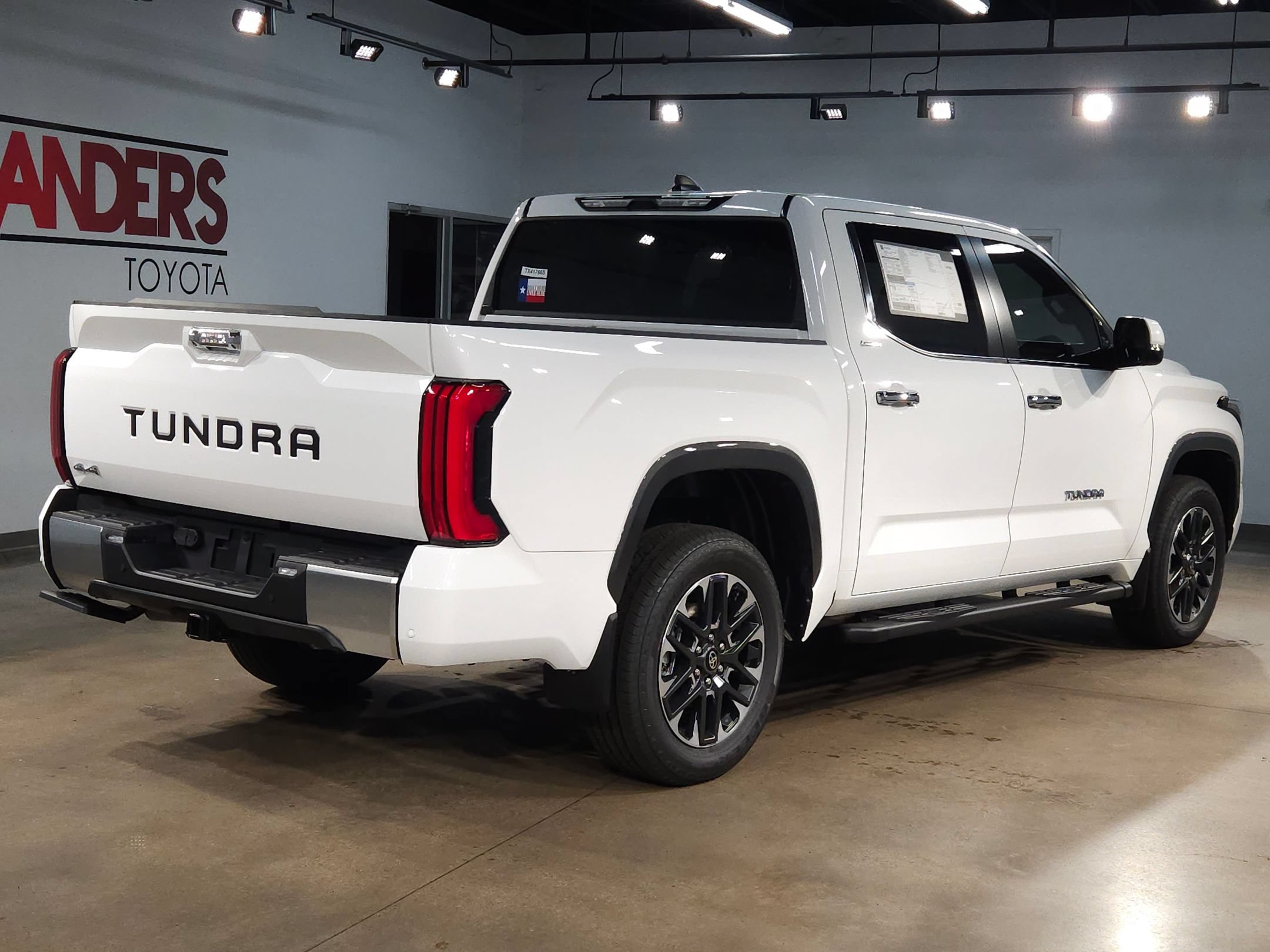 New 2026 Toyota Tundra Limited AWD/4WD image 7