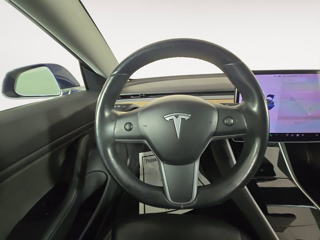 Used 2018 Tesla Model 3 Long Range image 12