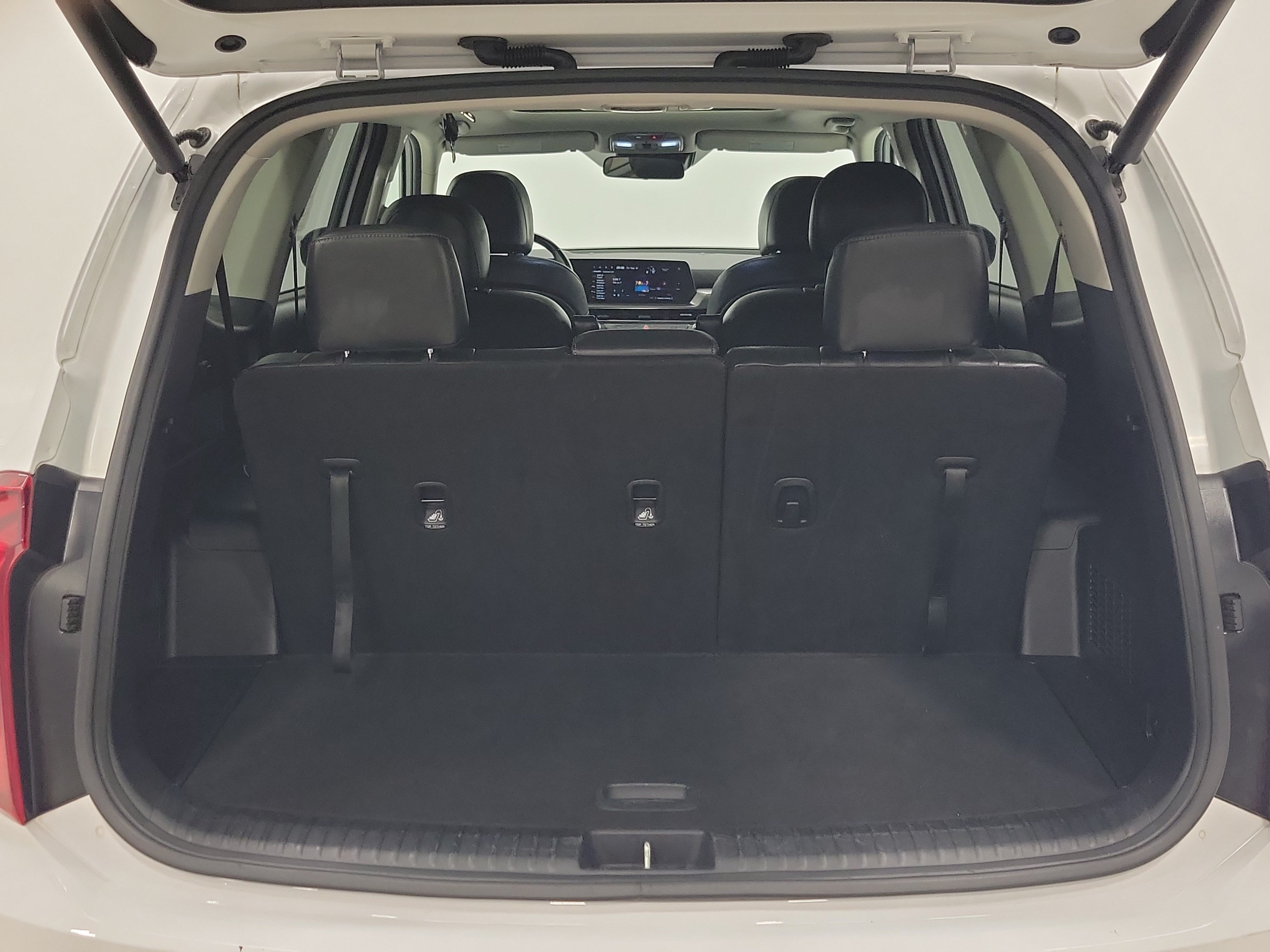 Used 2025 Kia Telluride S AWD/4WD image 23