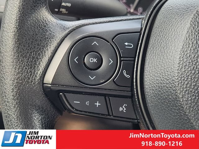 Used 2025 Toyota RAV4 XLE AWD/4WD image 27