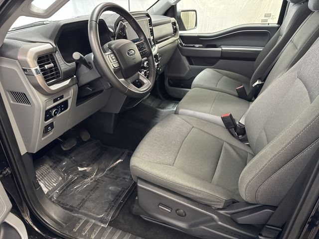 Used 2025 Ford F150 XLT w/ Equipment Group 301A Standard AWD/4WD image 11