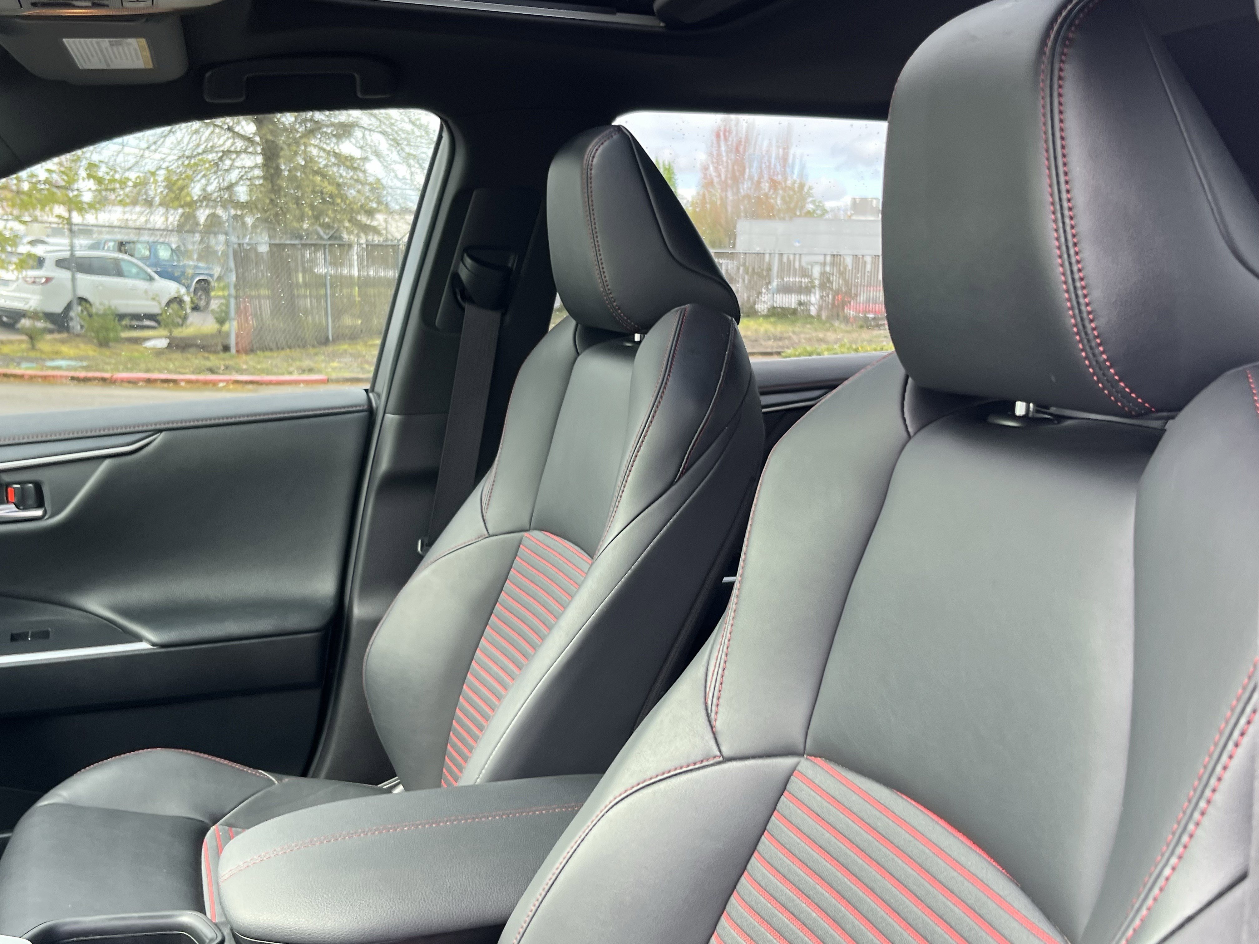 Used 2021 Toyota RAV4 XSE w/ Weather Package AWD/4WD image 17