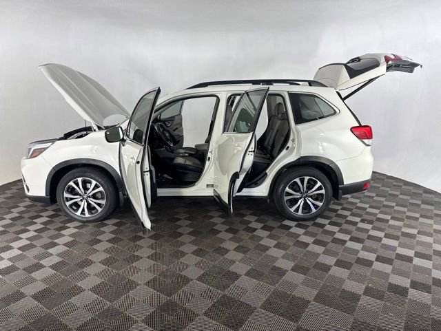 Used 2020 Subaru Forester Limited w/ Popular Package #3 AWD/4WD image 9