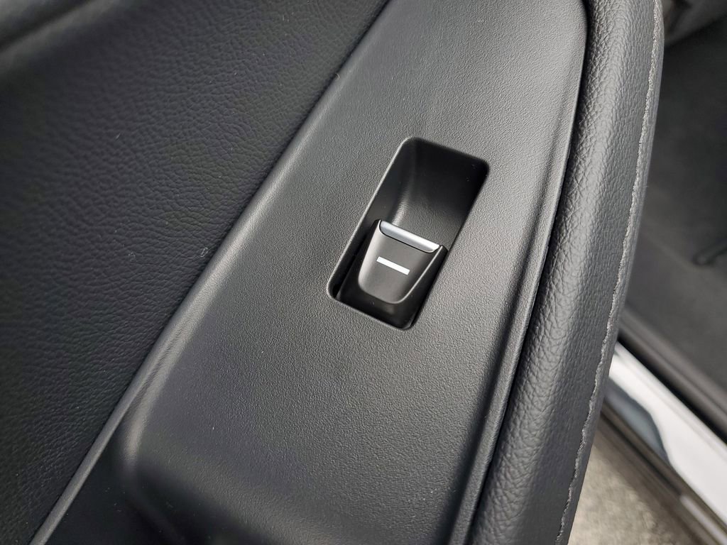 New 2026 Acura MDX Base image 17