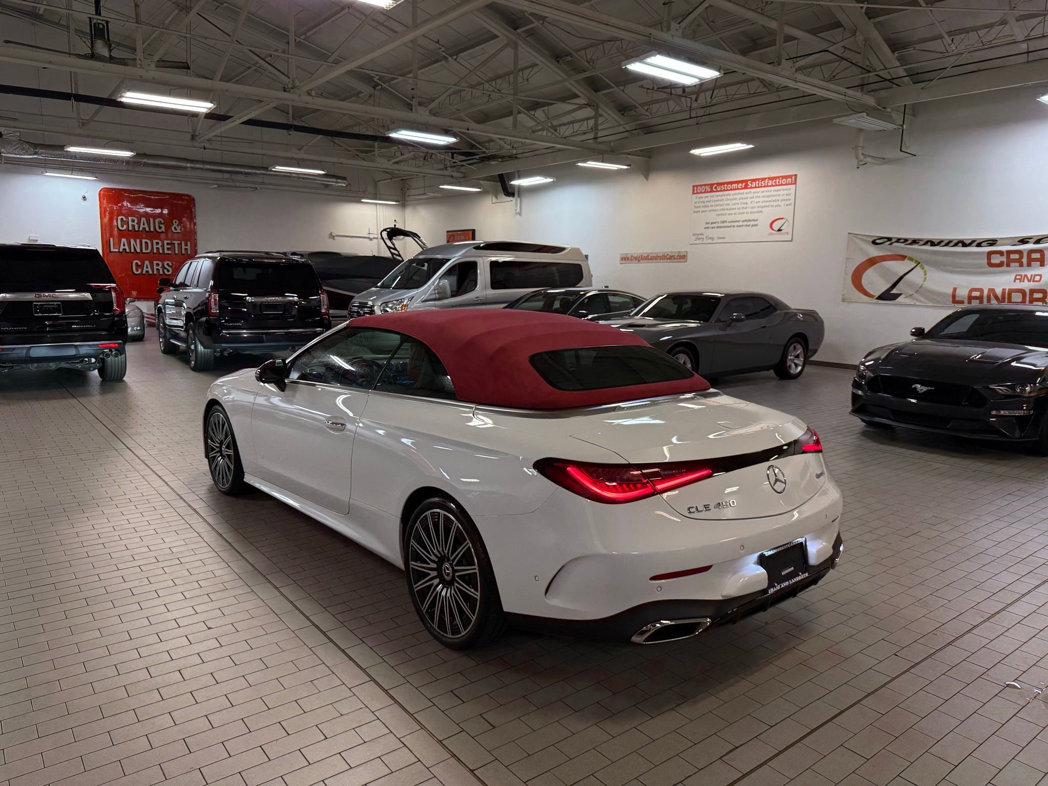 Used 2024 Mercedes-Benz CLE 450 4MATIC Cabriolet image 53