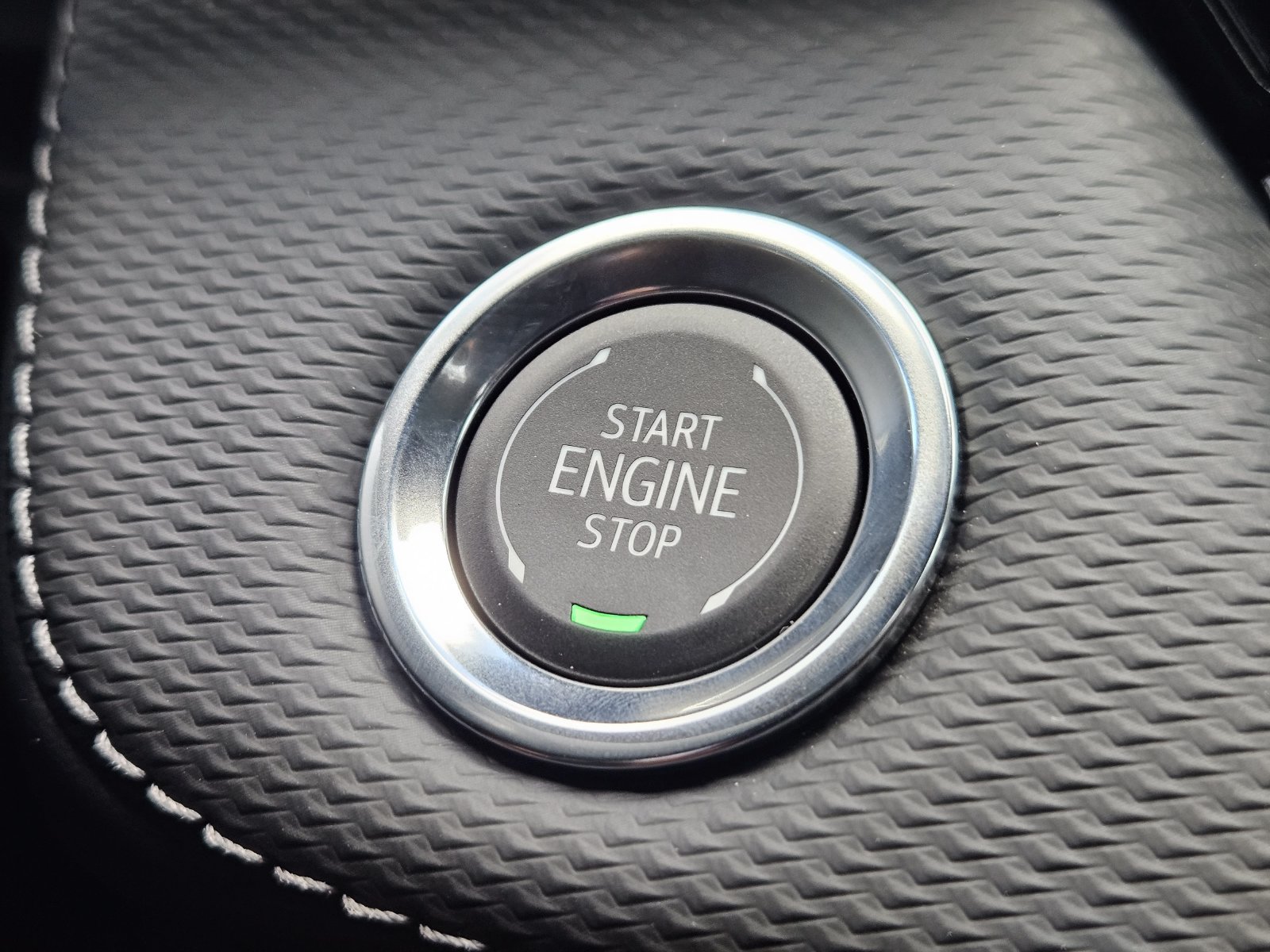 New 2027 Chevrolet Equinox LT w/ Safety and Technology Package FWD image 21