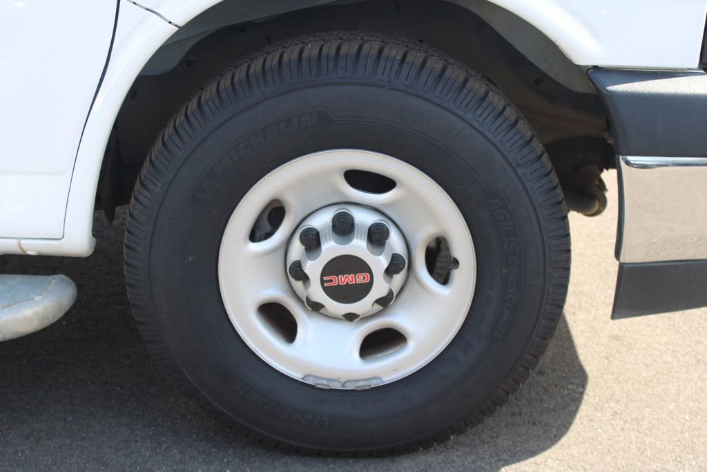 Used 2023 GMC Savana 2500 w/ Driver Convenience Package RWD image 13