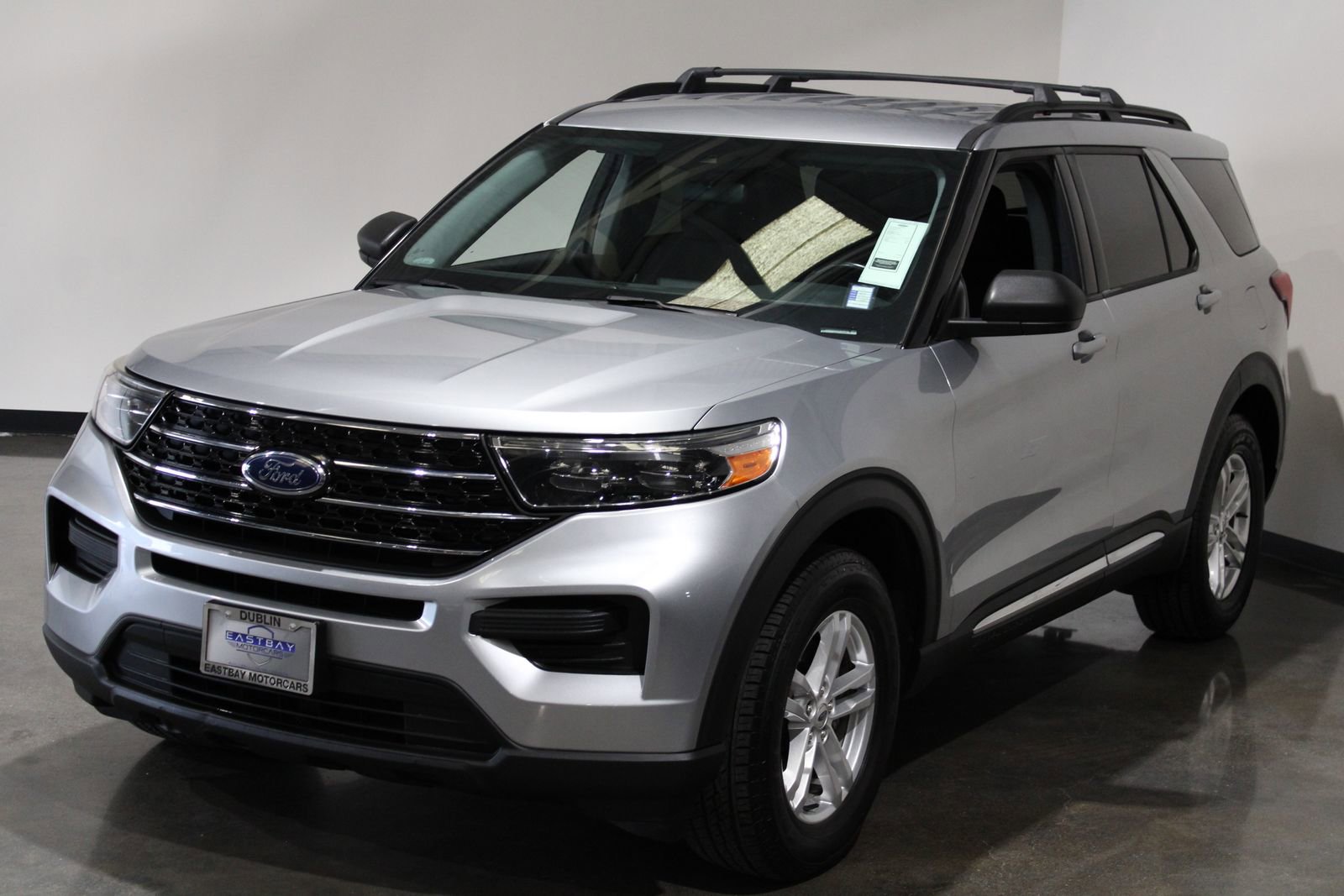Used 2020 Ford Explorer XLT image 8