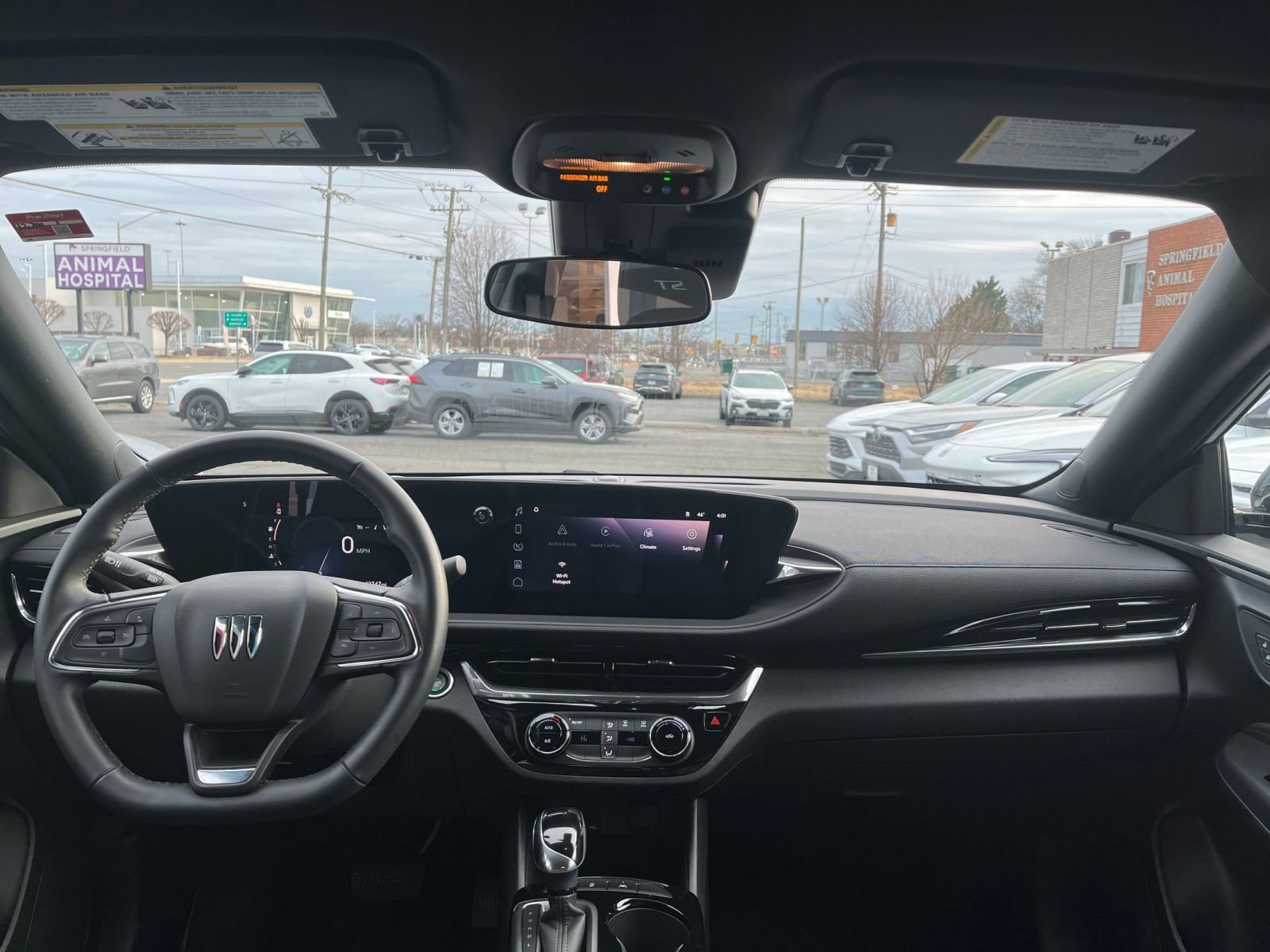 Used 2025 Buick Envista Sport Touring image 32