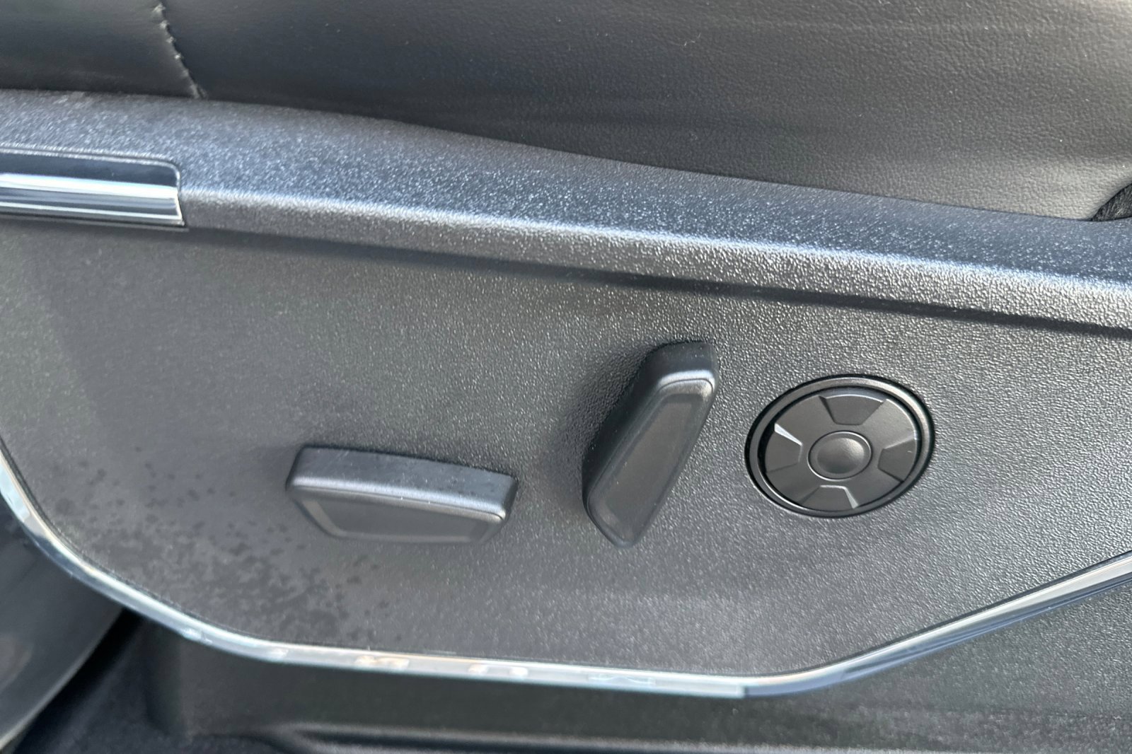 Used 2024 Ford F450 Platinum AWD/4WD image 12
