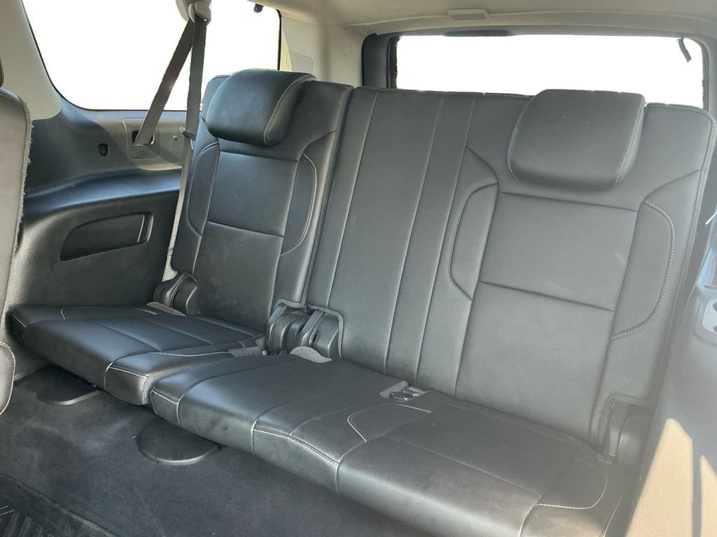 Used 2019 Chevrolet Suburban Premier AWD/4WD image 21