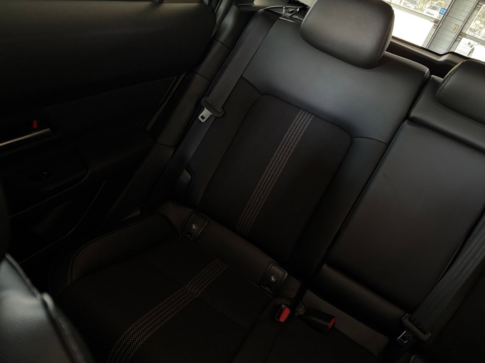 Used 2025 MAZDA CX-50 AWD 2.5 S w/ Preferred Package image 39