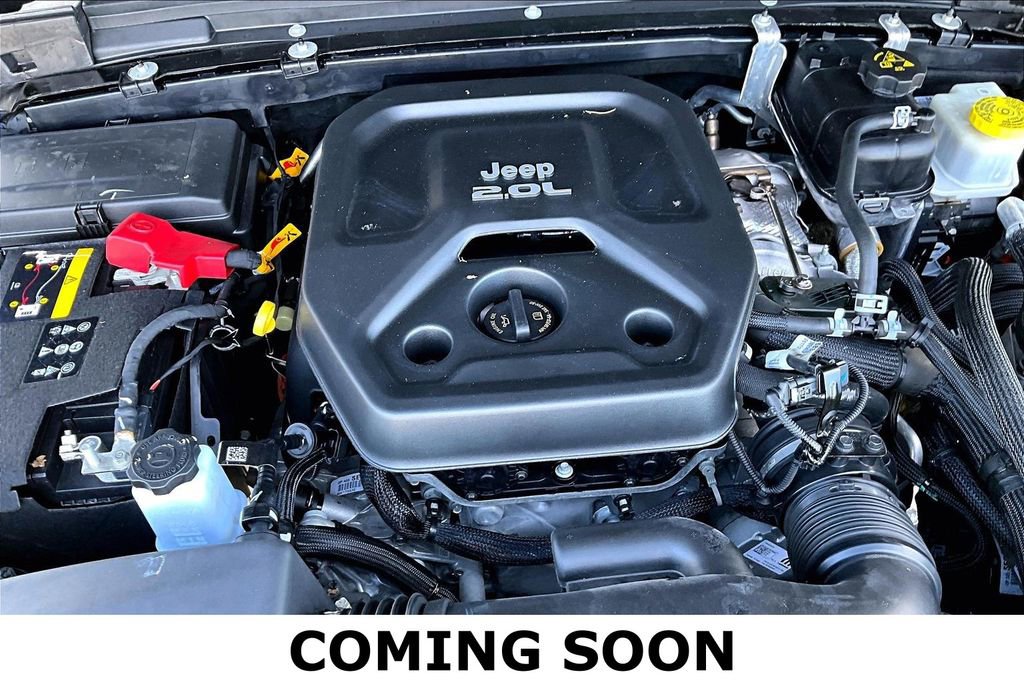 Used 2022 Jeep Wrangler Unlimited Sahara image 32